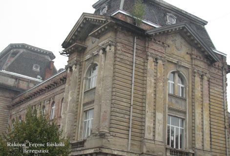 A beregszászi Rákóczi Ferenc Főiskola